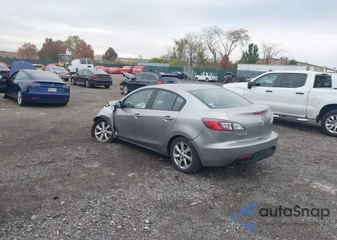 2010 Mazda Mazda3 I Touring z USA, uszkodzony, nr VIN JM1BL1SG4A1169983